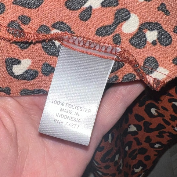 Evri leopard cardigan size 1X - Picture 4 of 5